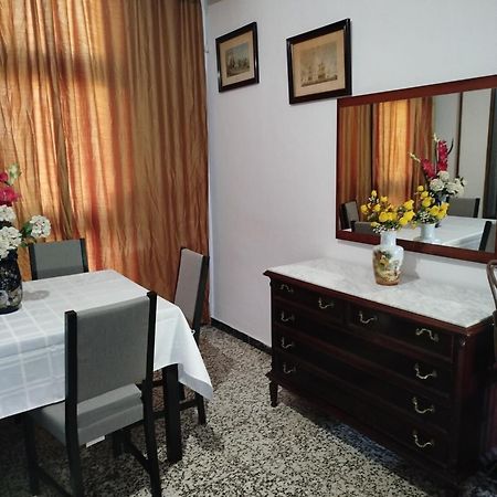Apartamento Acogedor 塞维利亚 外观 照片
